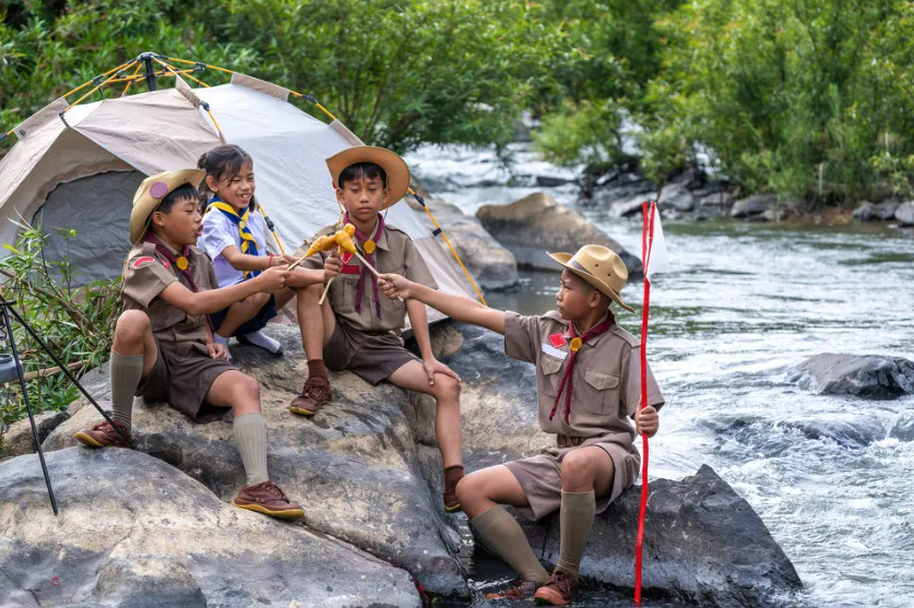 These Girl and Boy Scout officials in Texas are paid the most