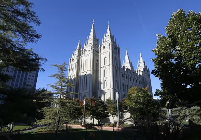 Arizona ruling: Religions don't have to report child sex abuse to authorities